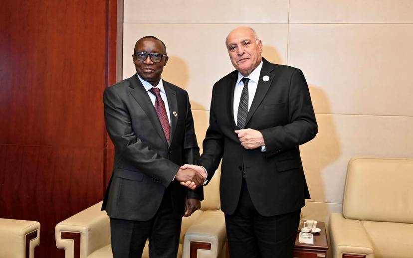 Ahmed Attaf félicite le Burundi pour sa préparation à la présidence de l’Union africaine et réaffirme le soutien de l’Algérie au renforcement de la coopération bilatérale